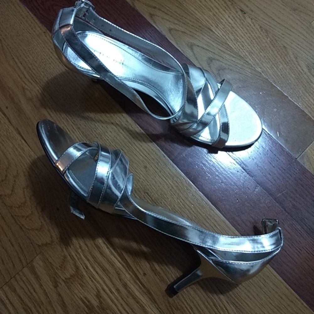Ralph Lauren Silver Metallic Sandals